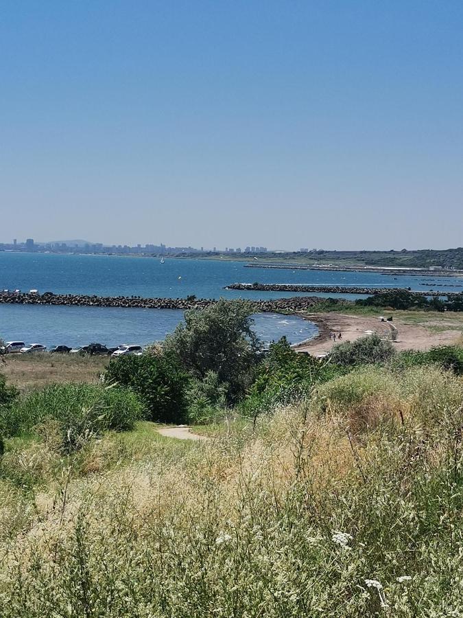 Луксозен Апартамент Анастасия-Сарафово На 150М От Морето Burgas Exteriör bild
