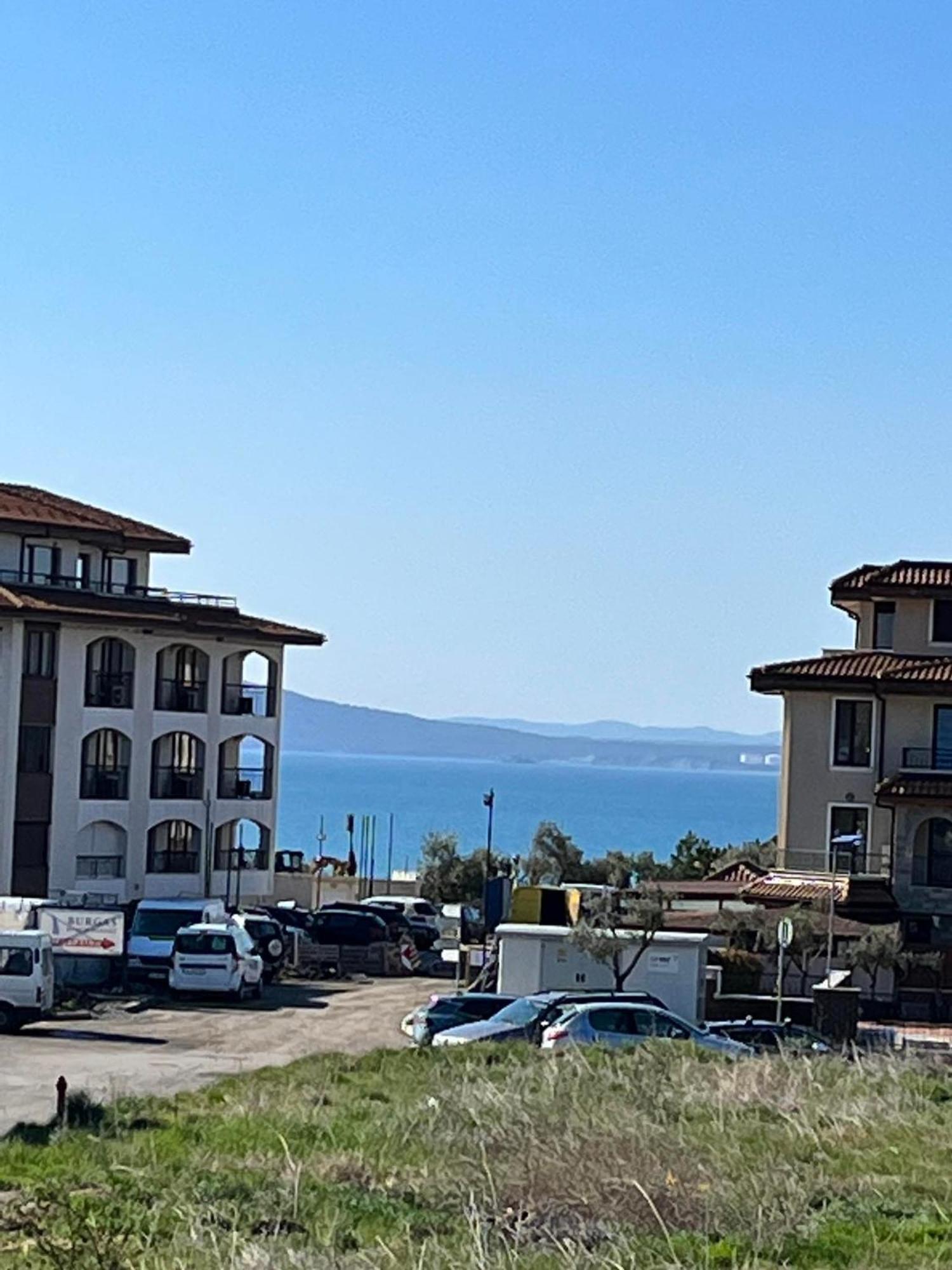Луксозен Апартамент Анастасия-Сарафово На 150М От Морето Burgas Exteriör bild