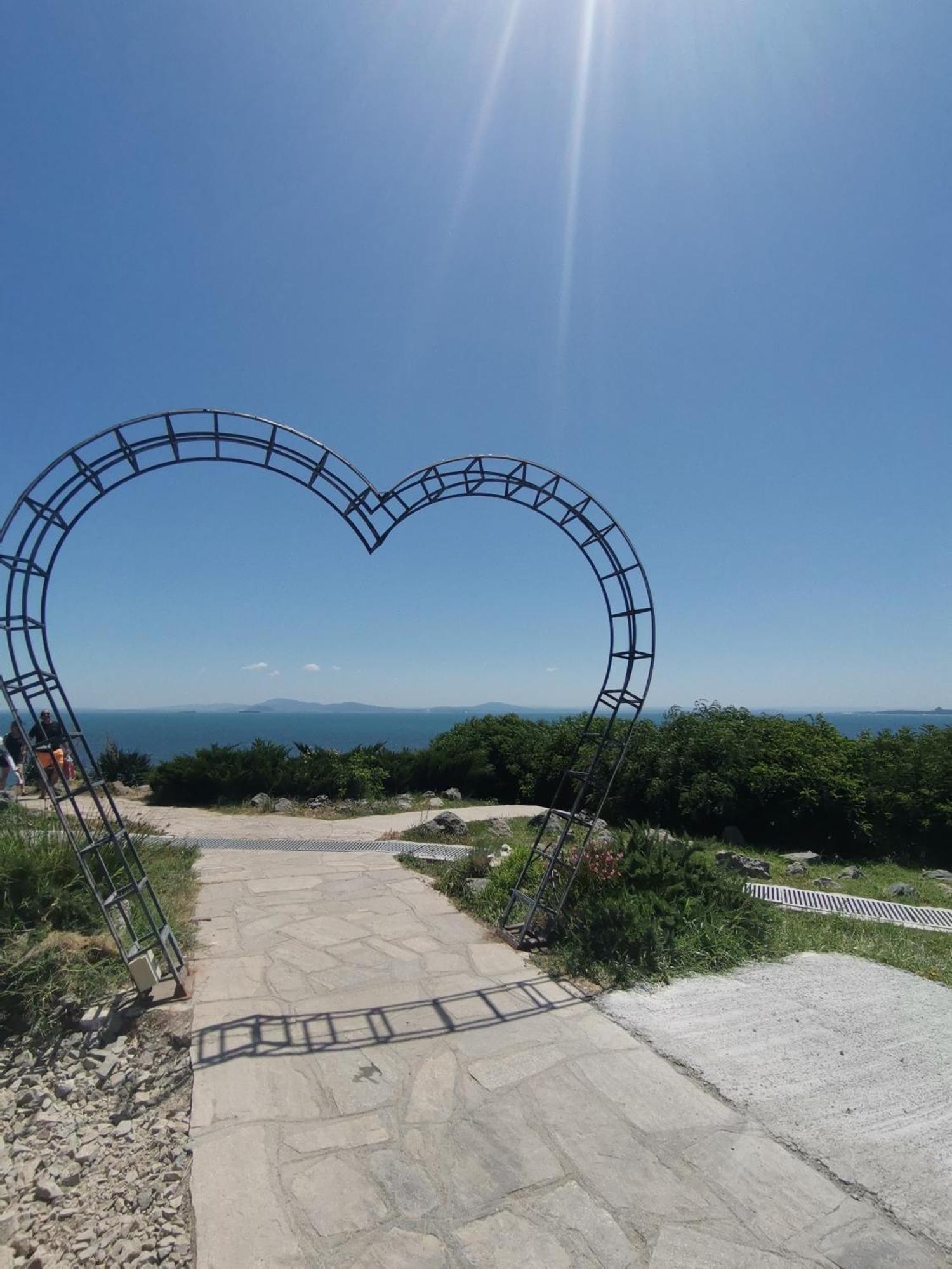 Луксозен Апартамент Анастасия-Сарафово На 150М От Морето Burgas Rum bild